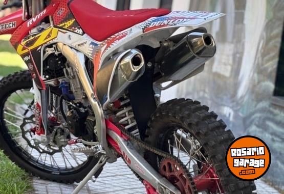 Motos - RVM X 2025 Nafta 8Km - En Venta