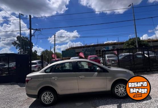 Autos - Fiat GRAND SIENA 1.4 ATRACTIVE 2013 Nafta  - En Venta