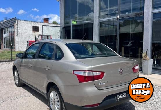 Autos - Fiat GRAND SIENA 1.4 ATRACTIVE 2013 Nafta  - En Venta