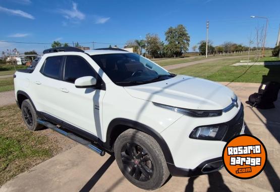 Camionetas - Fiat Toro Freedom 2019 Diesel 103000Km - En Venta