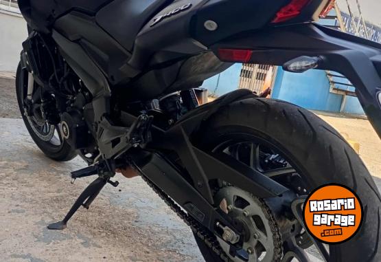Motos - Bajaj dominar 400 2023 Nafta 25000Km - En Venta