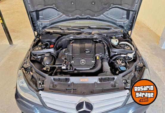 Autos - Mercedes Benz C 250 Blue Efficiency 2012 Nafta 210000Km - En Venta