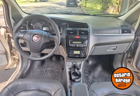Autos - Fiat Linea corolla focus 2014 Nafta 110000Km - En Venta