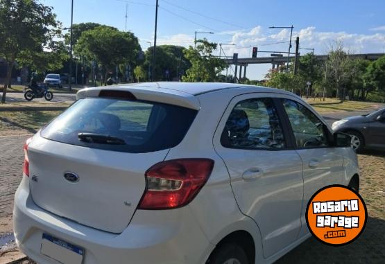 Autos - Ford Ka 1.5 S 2016 Nafta 132000Km - En Venta