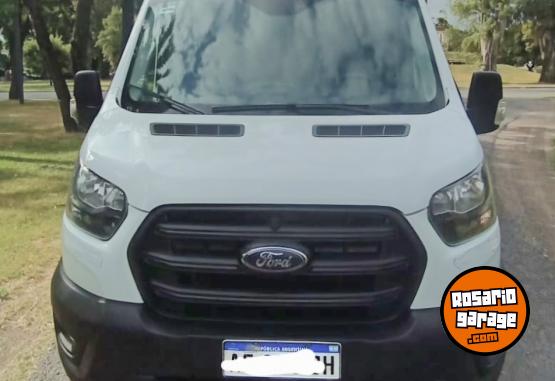 Utilitarios - Ford Transit no master sprinte 2021 Diesel 190000Km - En Venta