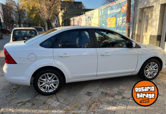 Autos - Ford FOCUS GUIA 2010 Diesel 248000Km - En Venta