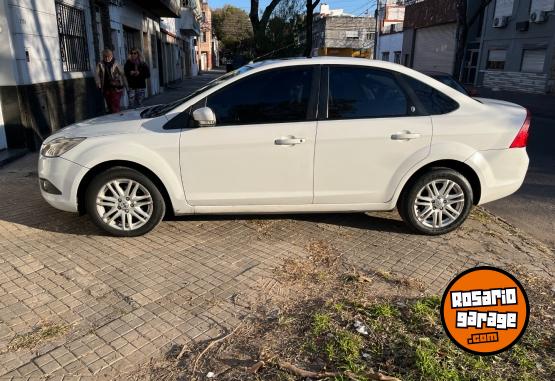 Autos - Ford FOCUS GUIA 2010 Diesel 248000Km - En Venta