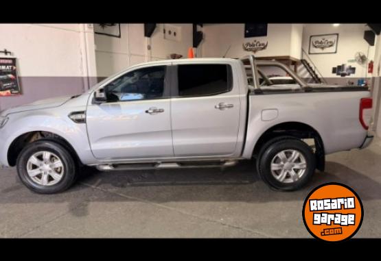 Camionetas - Ford Ranger 2021 Diesel 77000Km - En Venta