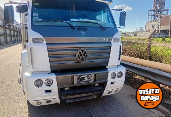 Camiones y Grúas - Vendo - En Venta