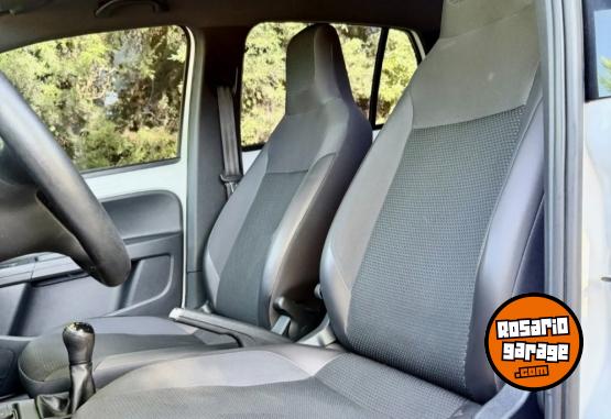 Autos - Volkswagen Up pepper turbo permuto 2017 Nafta 93000Km - En Venta