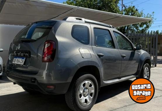 Autos - Renault Duster 2017 GNC 102300Km - En Venta