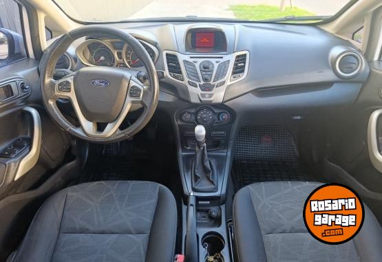 Autos - Ford FIESTA TITANIUM 2011 Nafta 103000Km - En Venta