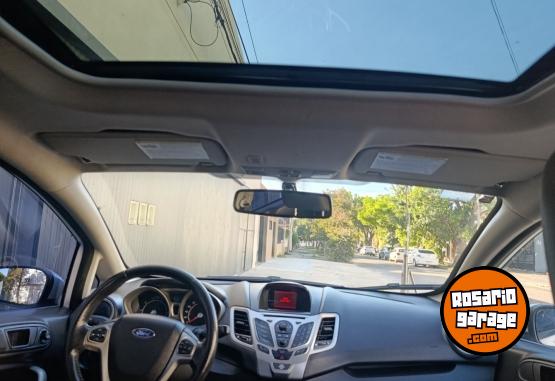 Autos - Ford FIESTA TITANIUM 2011 Nafta 103000Km - En Venta