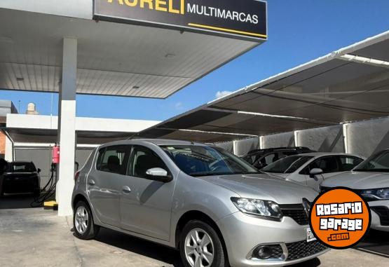 Autos - Renault sandero 2015 Nafta 96000Km - En Venta