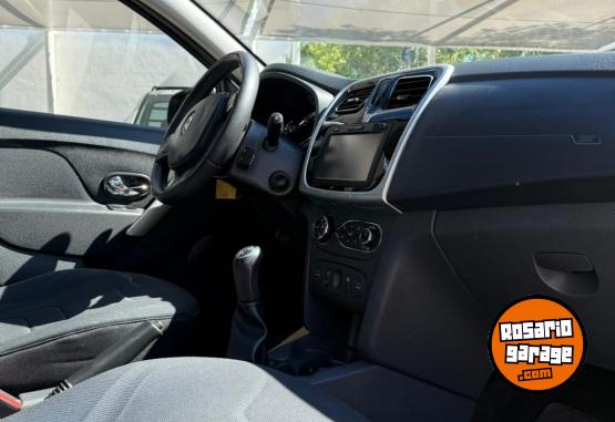Autos - Renault sandero 2015 Nafta 96000Km - En Venta