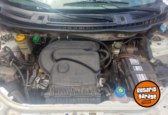 Utilitarios - Fiat Fiorino 2015 Nafta 240000Km - En Venta