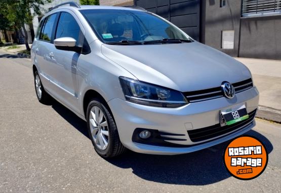 Autos - Volkswagen SURAN TRENDLINE 1.6N 2015 Nafta 115000Km - En Venta