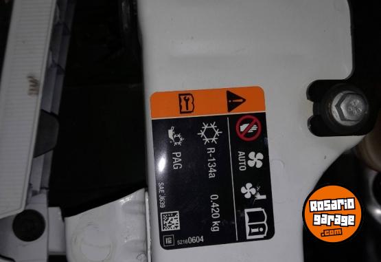 Autos - Chevrolet Onix joy black 1.4 2023 Nafta 17000Km - En Venta