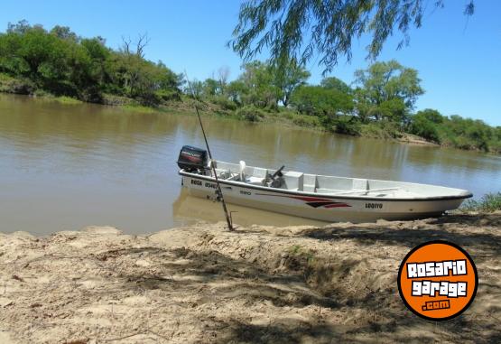 Embarcaciones - Liquido lancha costero 520 + 40 hp 2t - En Venta