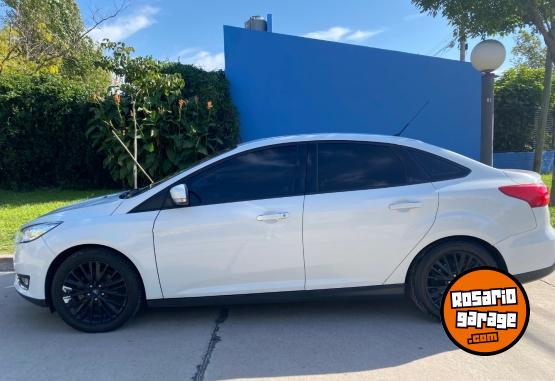 Autos - Ford Focus 3 2017 Nafta 105000Km - En Venta