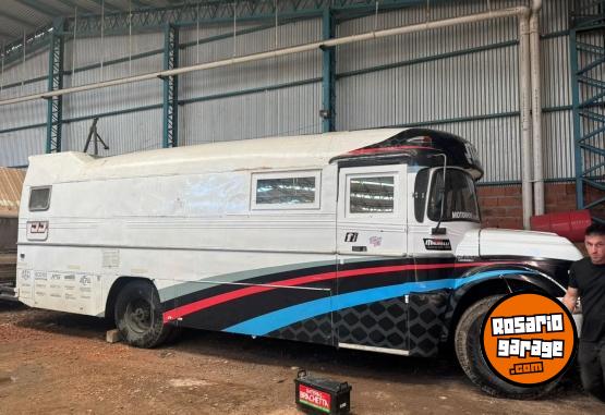 Camionetas - Chevrolet Motor Mercedes Benz 1983 Diesel 200000Km - En Venta