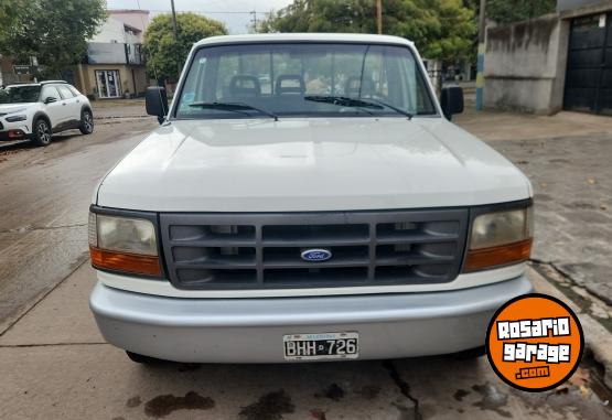 Camionetas - Ford F100 1997 Diesel 300000Km - En Venta