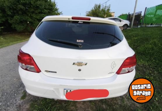 Autos - Chevrolet Onix 2016 Nafta 112000Km - En Venta