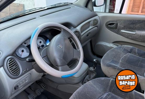 Autos - Renault Scenic 2009 Nafta 256000Km - En Venta