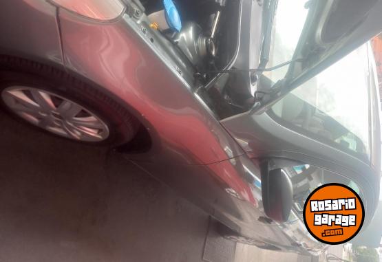 Autos - Volkswagen Voyage 2011 GNC 140000Km - En Venta