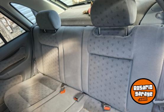 Autos - Volkswagen Gol 2000 Nafta 145000Km - En Venta