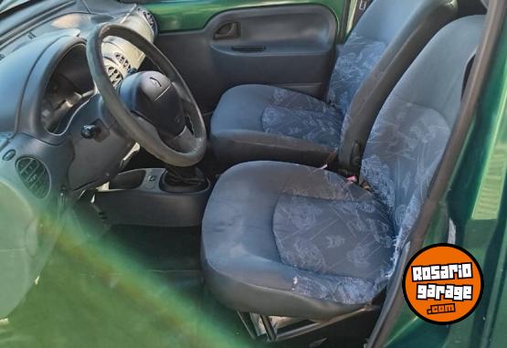 Utilitarios - Renault KANGOO 2001 Diesel 1Km - En Venta