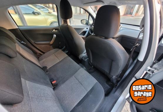 Autos - Peugeot 208 Active Pack plus 2018 Nafta 92000Km - En Venta