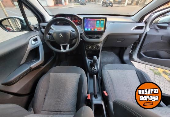 Autos - Peugeot 208 Active Pack plus 2018 Nafta 92000Km - En Venta