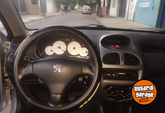 Autos - Peugeot Peugeot 206 2010 Nafta 140000Km - En Venta