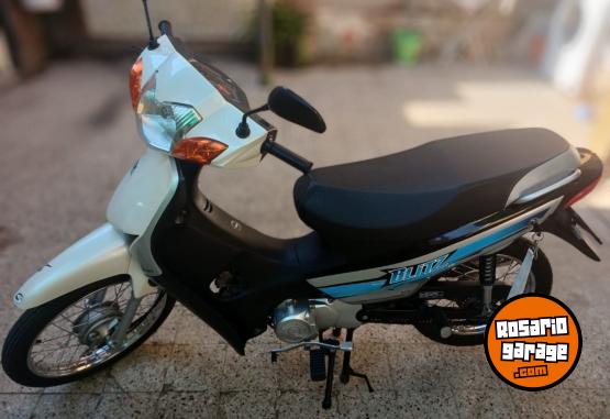 Motos - Motomel blitz 110 2020 Nafta 9800Km - En Venta