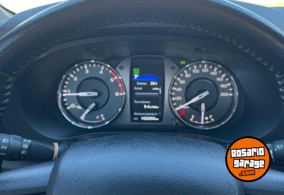 Camionetas - Toyota SRV 2021 Diesel 102000Km - En Venta