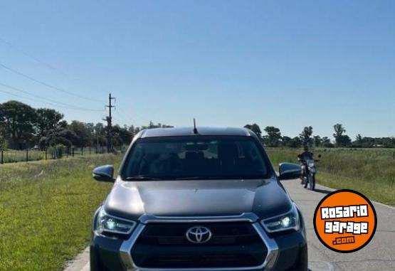 Camionetas - Toyota SRV 2021 Diesel 102000Km - En Venta