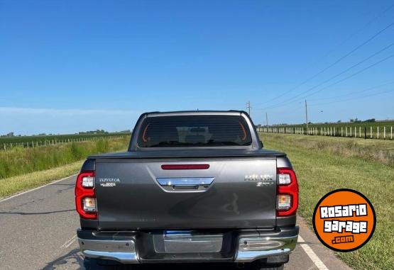 Camionetas - Toyota SRV 2021 Diesel 102000Km - En Venta