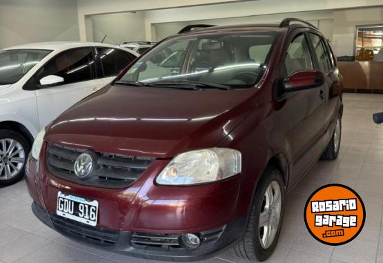 Autos - Volkswagen Suran Highline 2007 Nafta 131000Km - En Venta