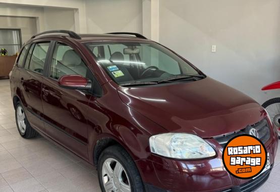 Autos - Volkswagen Suran Highline 2007 Nafta 131000Km - En Venta