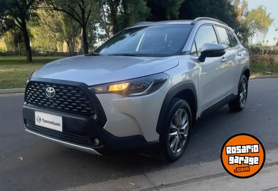 Autos - Toyota COROLLA CROSS XLI 2022 Nafta 47000Km - En Venta