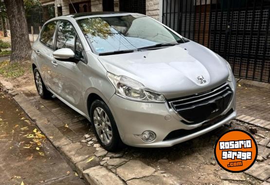 Autos - Peugeot 208 ALLURE 1.6 N TOUCH 2016 Nafta 170000Km - En Venta