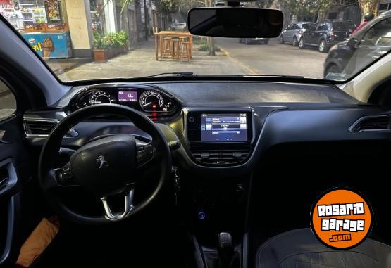 Autos - Peugeot 208 ALLURE 1.6 N TOUCH 2016 Nafta 170000Km - En Venta