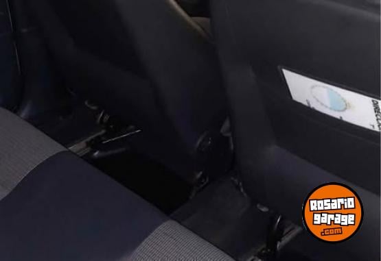 Autos - Volkswagen VOYAGE 2012 2012 Nafta 186000Km - En Venta