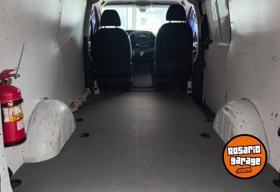 Utilitarios - Mercedes Benz VITO HDI 2017 Diesel 95000Km - En Venta