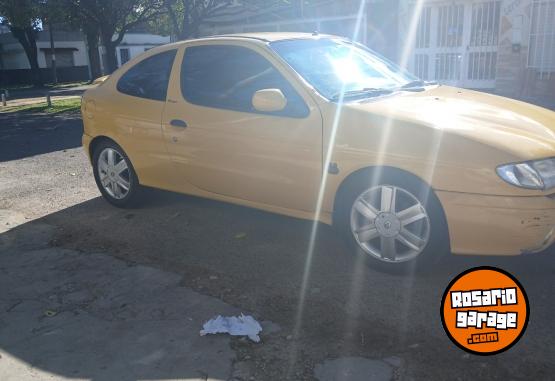 Autos - Renault Megane 1998 Nafta 250000Km - En Venta