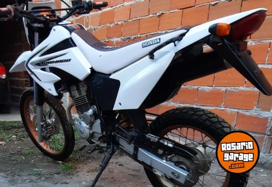 Motos - Honda Xr 2014 Nafta 3000Km - En Venta