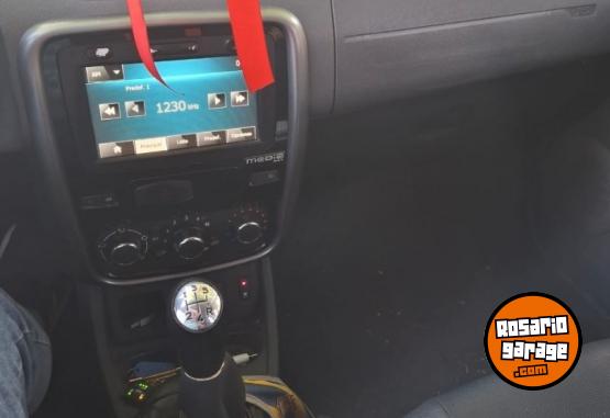 Camionetas - Renault Duster 2014 GNC 175000Km - En Venta