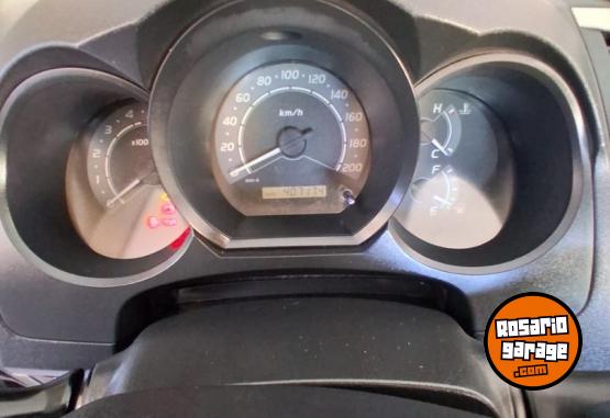 Camionetas - Toyota Hilux 2006 Diesel 406000Km - En Venta