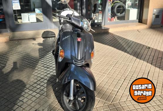 Motos - Kymco Like 125cc 2025 Nafta 3000Km - En Venta